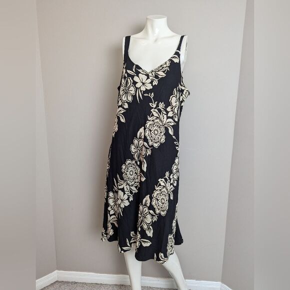 Hilo Hattie Black Floral Hawaiian Sundress Size XL Sleeveless A-Line Luau Resort - Picture 1 of 9